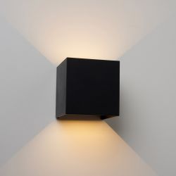 Led wandlamp up & down cube model sensor 1 watt 100 lumen zwart