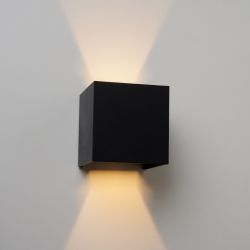 Led wandlamp up & down cube model sensor 1 watt 100 lumen zwart